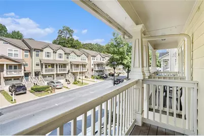 1184 Liberty Parkway NW, Atlanta, GA 30318 - Photo 31