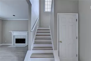 10750 Avian Dr, Alpharetta, GA 30022 - Photo 23