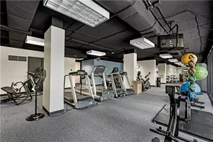 2575 Peachtree Rd NE, Atlanta, GA 30305 - Photo 37