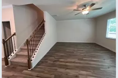 2718 Riverpine Trail SW, Atlanta, GA 30331 - Photo 3