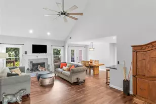 545 Barhams Ridge Dr, McDonough, GA 30252 - Photo 9