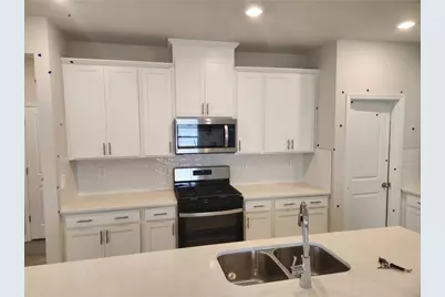 734 Lily Blossom Path, Lawrenceville, GA 30045 - Photo 5