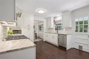 3277 Chase Rd, Atlanta, GA 30341 - Photo 9