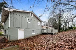 1381 High Meadow Dr, Stone Mountain, GA 30083 - Photo 15