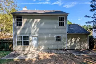 2435 Vine St, Union City, GA 30291 - Photo 21