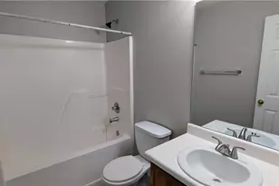 2435 Vine St, Union City, GA 30291 - Photo 19