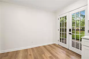 2146 Pinehurst Dr, Atlanta, GA 30344 - Photo 7