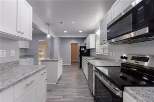 2591 Hood Ave, Atlanta, GA 30318 - Photo 7