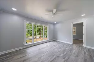 2591 Hood Ave, Atlanta, GA 30318 - Photo 27