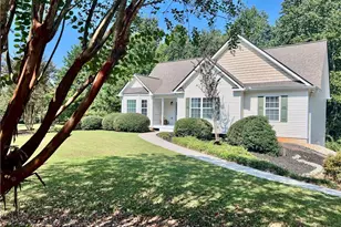 113 Nelson Ridge Dr, Ball Ground, GA 30107 - Photo 3