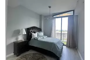 3040 Peachtree Rd NW, Atlanta, GA 30305 - Photo 3