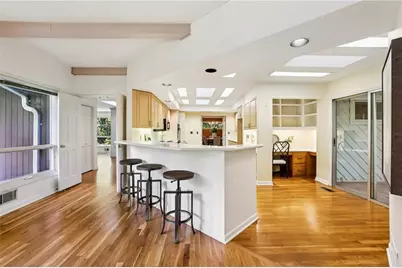 110 Stewart Drive, Atlanta, GA 30342 - Photo 19