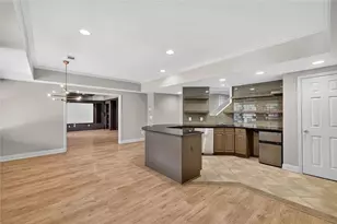 5697 Whitehall Walk, Dunwoody, GA 30338 - Photo 45