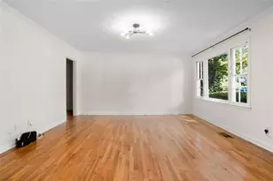 1660 Bristol Dr NE, Atlanta, GA 30329 - Photo 3