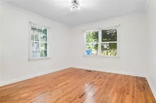 1660 Bristol Dr NE, Atlanta, GA 30329 - Photo 15