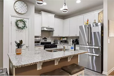 255 Jefferson Avenue, Canton, GA 30114 - Photo 3