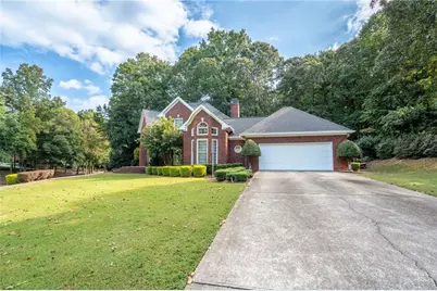 4439 Oxburgh Park, Flowery Branch, GA 30542 - Photo 5