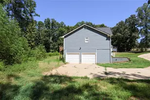 121 Wilson Cir, Carrollton, GA 30117 - Photo 19