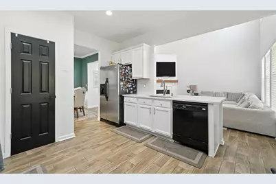 5825 Crestwick Way, Cumming, GA 30040 - Photo 9