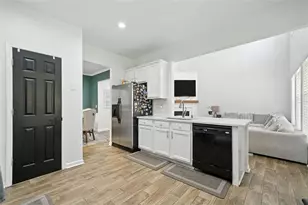 5825 Crestwick Wy, Cumming, GA 30040 - Photo 9