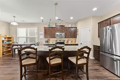 5929 Watersdown Way, Flowery Branch, GA 30542 - Photo 9