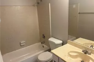 7049 Crestwood Pl, Lithonia, GA 30058 - Photo 9