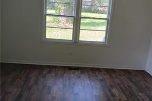 147 Hill St, Summerville, GA 30747 - Photo 7