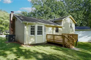 2063 Wellborn Close, Lithonia, GA 30058 - Photo 27