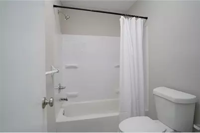 2063 Wellborn Close, Lithonia, GA 30058 - Photo 19