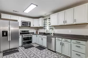 608 Wayside Road NE, Rome, GA 30161 - Photo 1