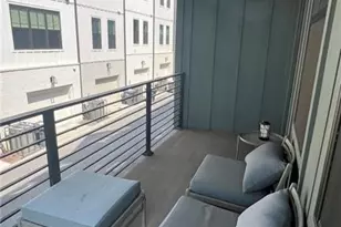 200 Chestnut Cir, Atlanta, GA 30342 - Photo 11