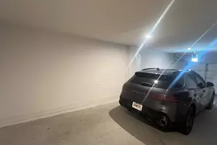 200 Chestnut Cir, Atlanta, GA 30342 - Photo 23