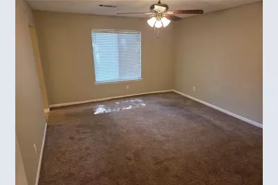 943 Lake Drive Court, Stone Mountain, GA 30088 - Photo 9