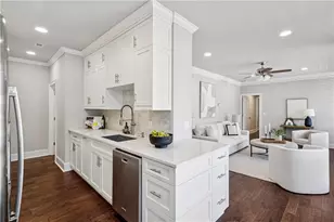 2575 Peachtree Rd NE, Atlanta, GA 30305 - Photo 9