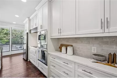 2575 Peachtree Road NE #5G, Atlanta, GA 30305 - Photo 13