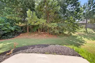 512 Waterfall Dr, Canton, GA 30114 - Photo 33