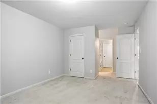 4295 Suwanee Mill Dr, Buford, GA 30518 - Photo 19