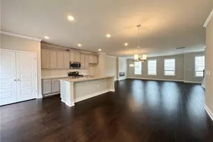 2020 Manor Pointe Dr, Cumming, GA 30041 - Photo 13