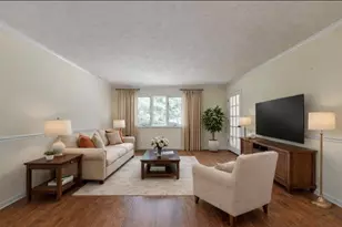 1522 Catherine Ct, Suwanee, GA 30024 - Photo 3