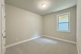 2130 Manor Pointe Dr, Cumming, GA 30041 - Photo 3