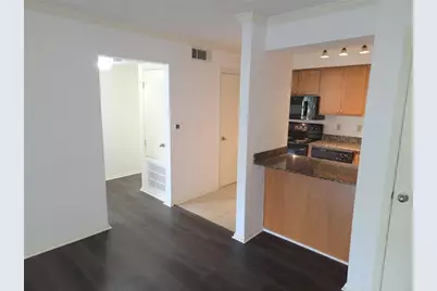 3160 Seven Pines Court #302, Atlanta, GA 30339 - Photo 9