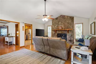 205 Deerchase Dr, Woodstock, GA 30188 - Photo 3