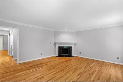 370 The Chace, Atlanta, GA 30328 - Photo 7