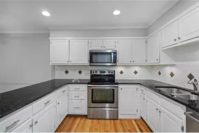 370 The Chace, Atlanta, GA 30328 - Photo 15