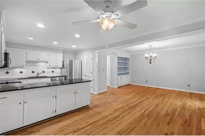 370 The Chace, Atlanta, GA 30328 - Photo 17