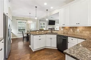 27 Rose Brooke Cir, White, GA 30184 - Photo 13