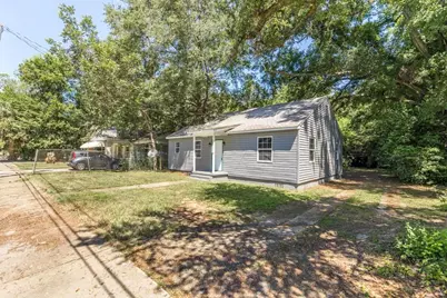 209 Calhoun Street, Fort Valley, GA 31030 - Photo 1