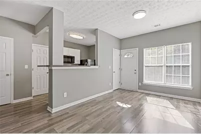 2566 Walden Lake Drive, Decatur, GA 30035 - Photo 9