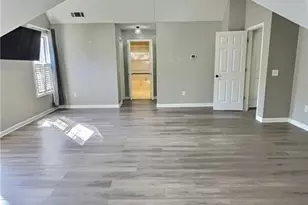 1009 Bexhill Dr, Lawrenceville, GA 30043 - Photo 17