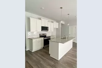 7439 Knoll Hollow Road, Lithonia, GA 30058 - Photo 5